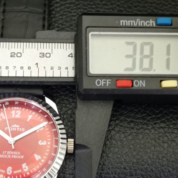 Vintage 1988 Fortis Manual Mens Silver Watch W/Leather Strap & Red accents - Picture 7 of 9